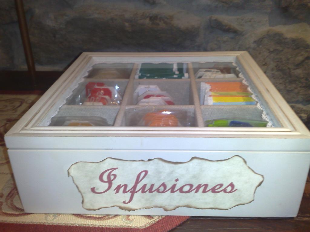 La Casona De Benito Pensionat Cudillero Rum bild