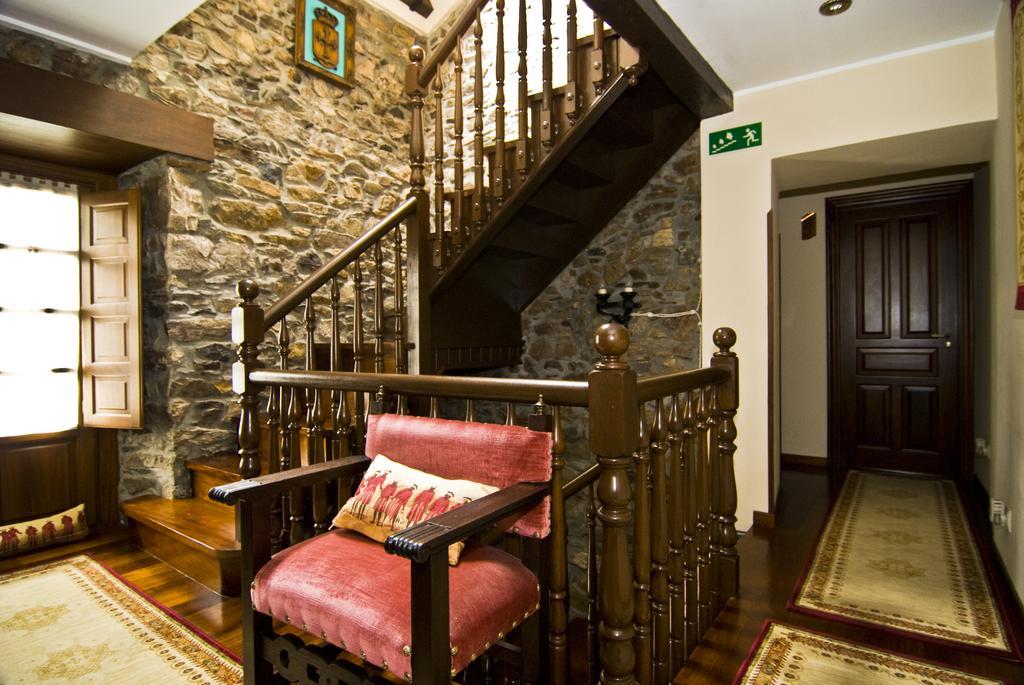 La Casona De Benito Pensionat Cudillero Rum bild
